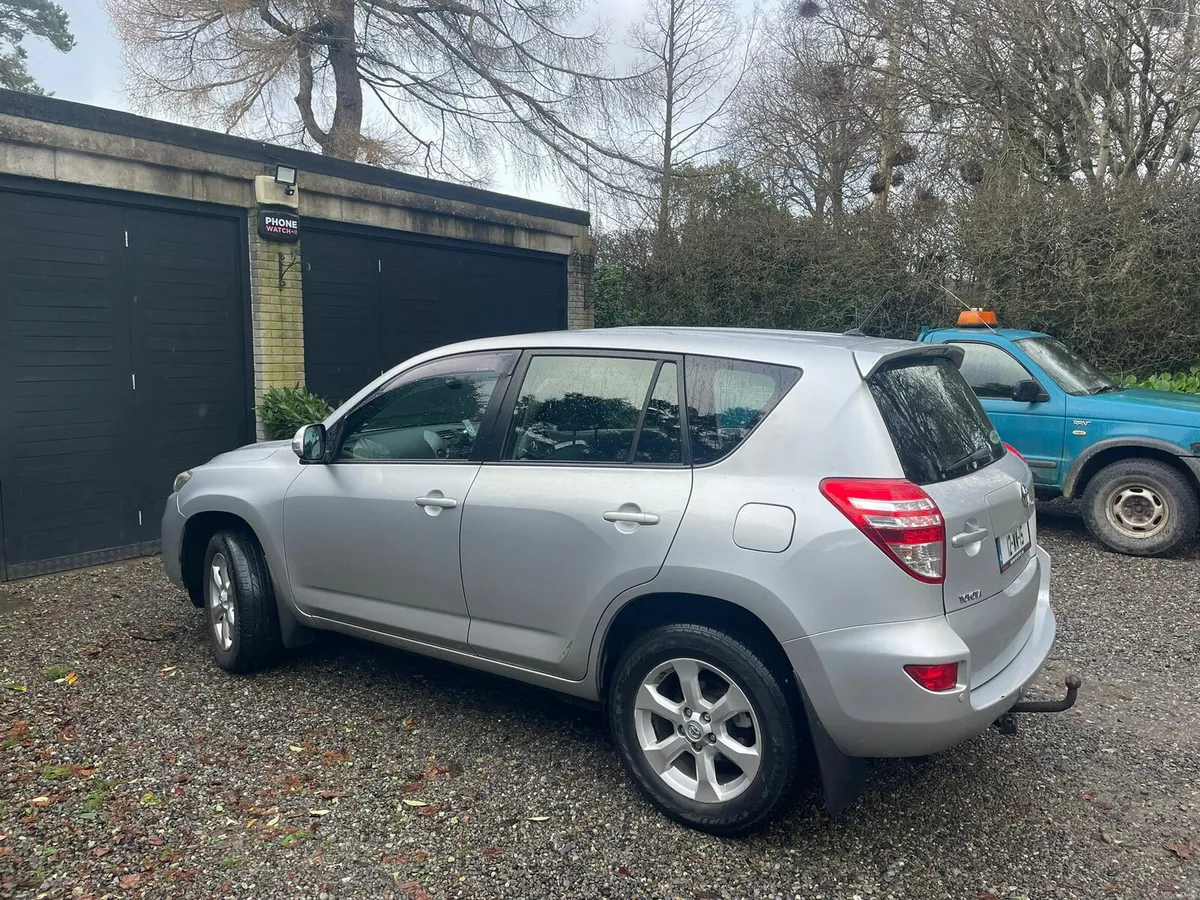 Toyota Rav 4 2012 - Image 4