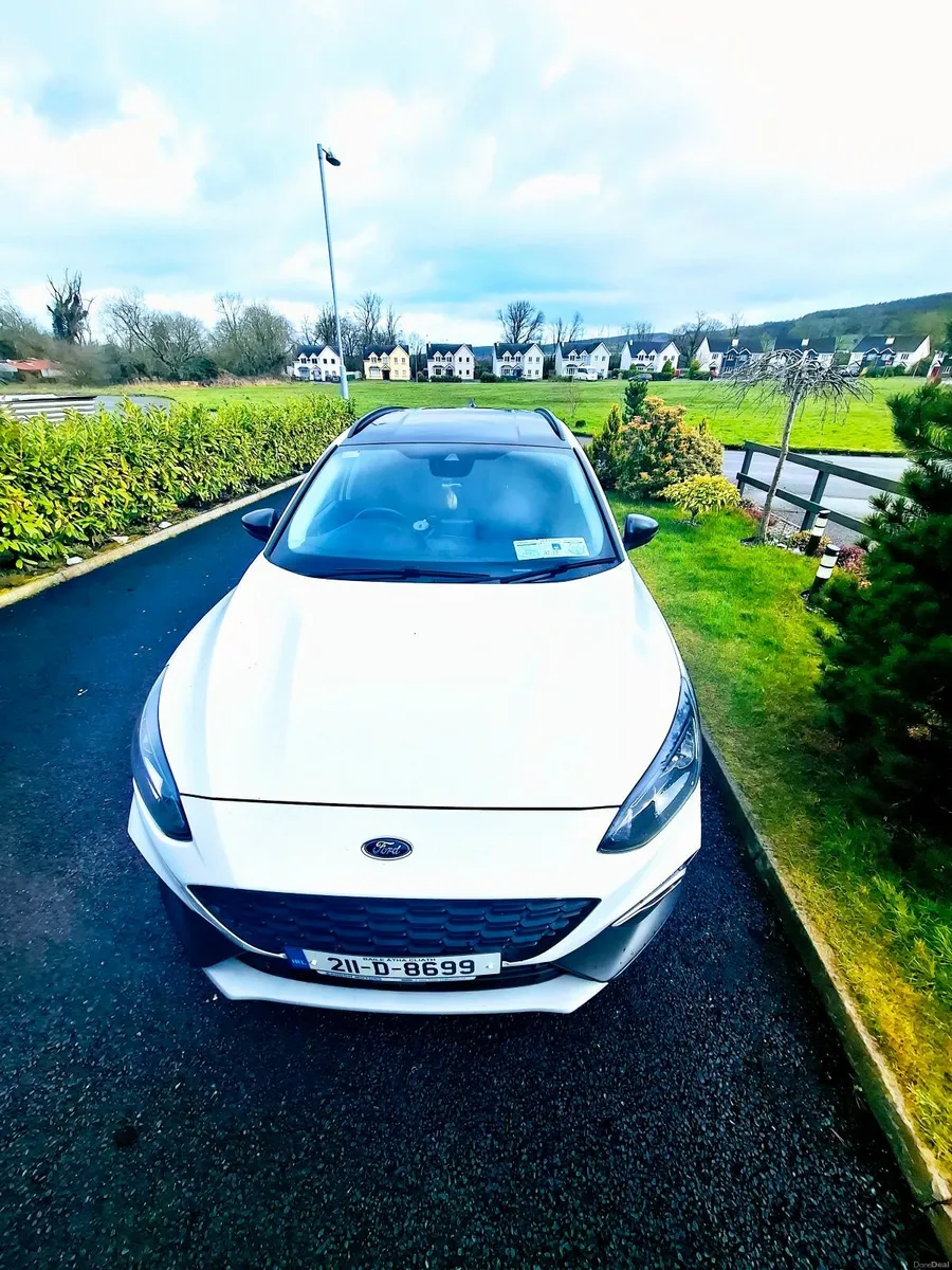 Ford Focus 2021 - Image 2