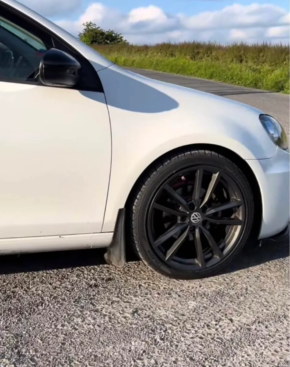 VW golf car - Image 3