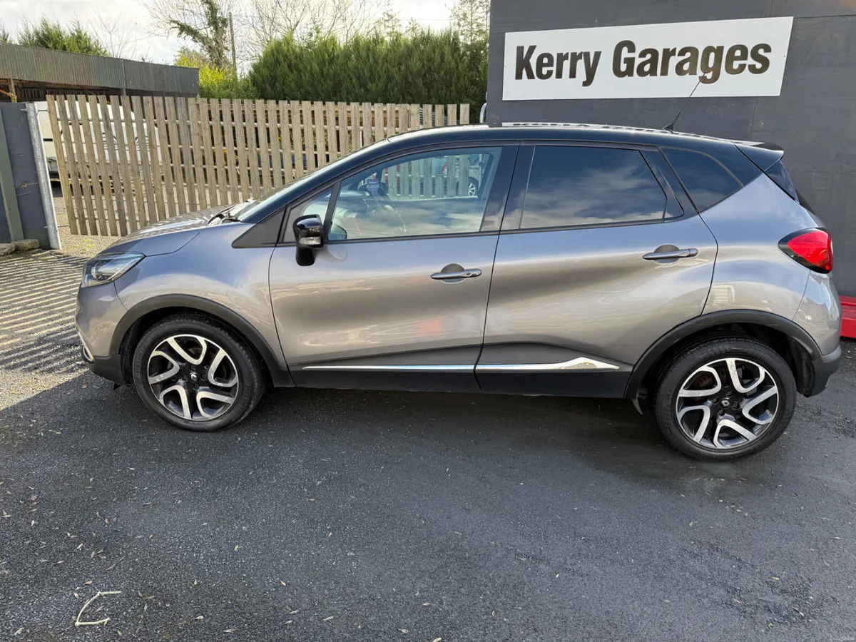2016 Renault Captur Signature 1.5 dci low milage - Image 2