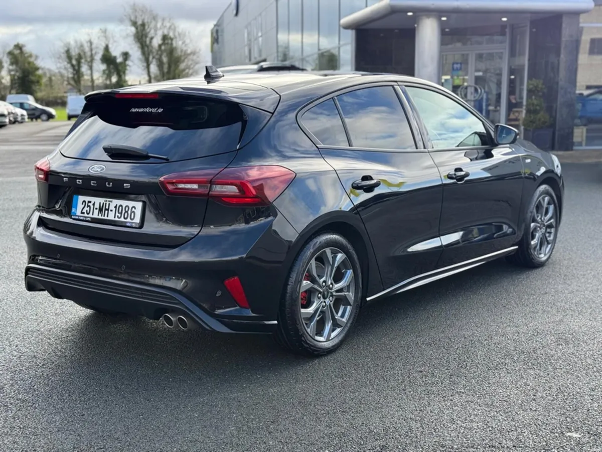Ford Focus St-Line 1.0T EcoBoost 125Ps **Warranty - Image 2