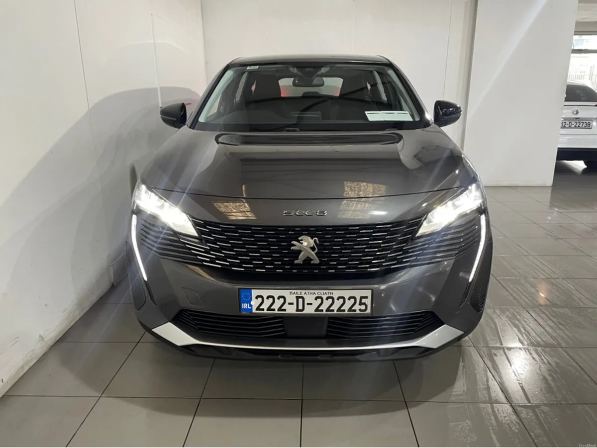 Peugeot 5008 ACTIVE 1.5 BLUE HDI  FULL SERVICE HIS - Image 2