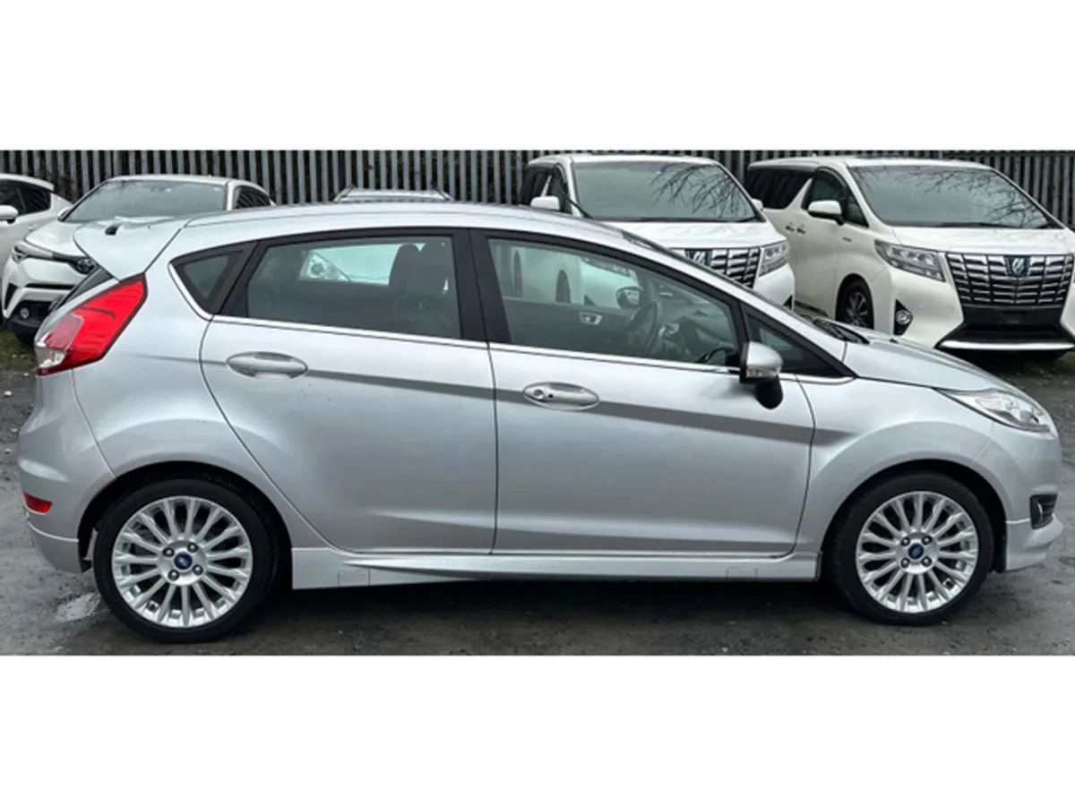 Ford Fiesta 1.0L Petrol  Automatic Low Mileage (87 - Image 4