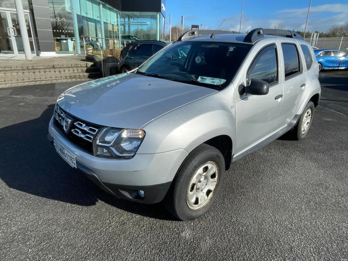 Dacia Duster ALTERNATIVE 1.5 DCI 110 4DR (ONLY 40 - Image 2