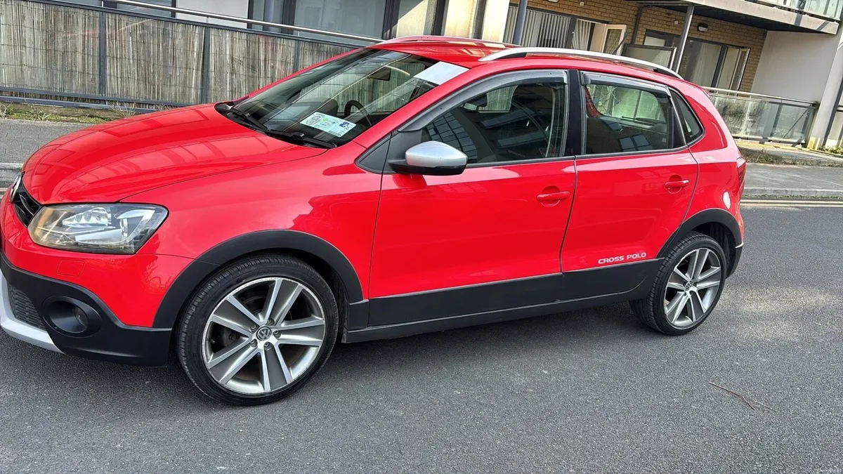 Volkswagen cross polo - Image 4