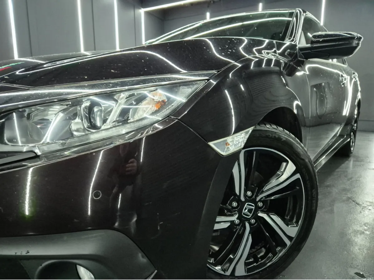 Honda Civic 4DR 1.0 124BHP SMART PLUS - Image 2