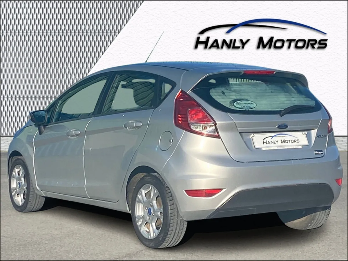 Ford Fiesta ZETEC 1.25 60PS M5 5DR MCA 4DR - Image 6