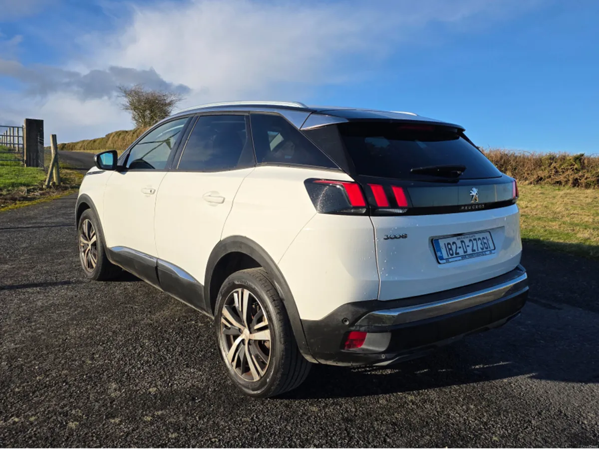 Peugeot 3008 1.5 BHDI ALLURE 130BHP 5DR - Image 4