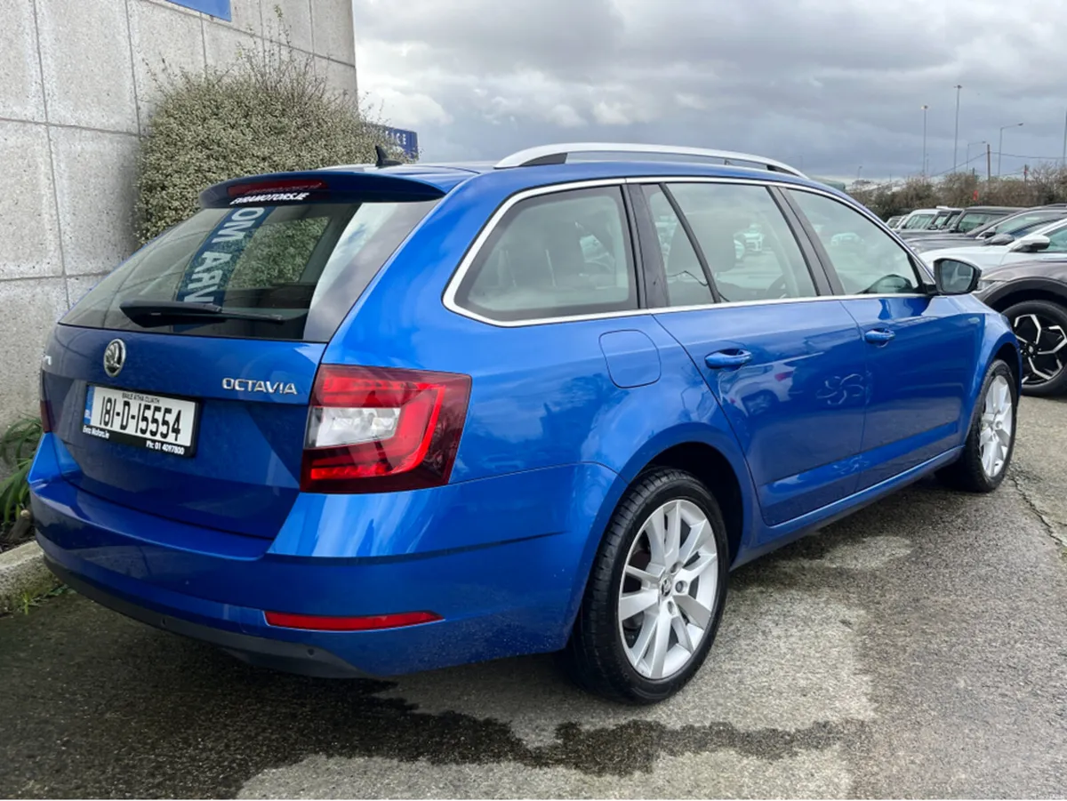 Skoda Octavia COMBI STYLE AUTOMATIC 1.0 TSI 115HP - Image 4