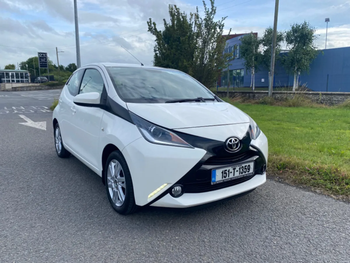Toyota Aygo 1.0 5DR X-PLAY 4DR - Image 4