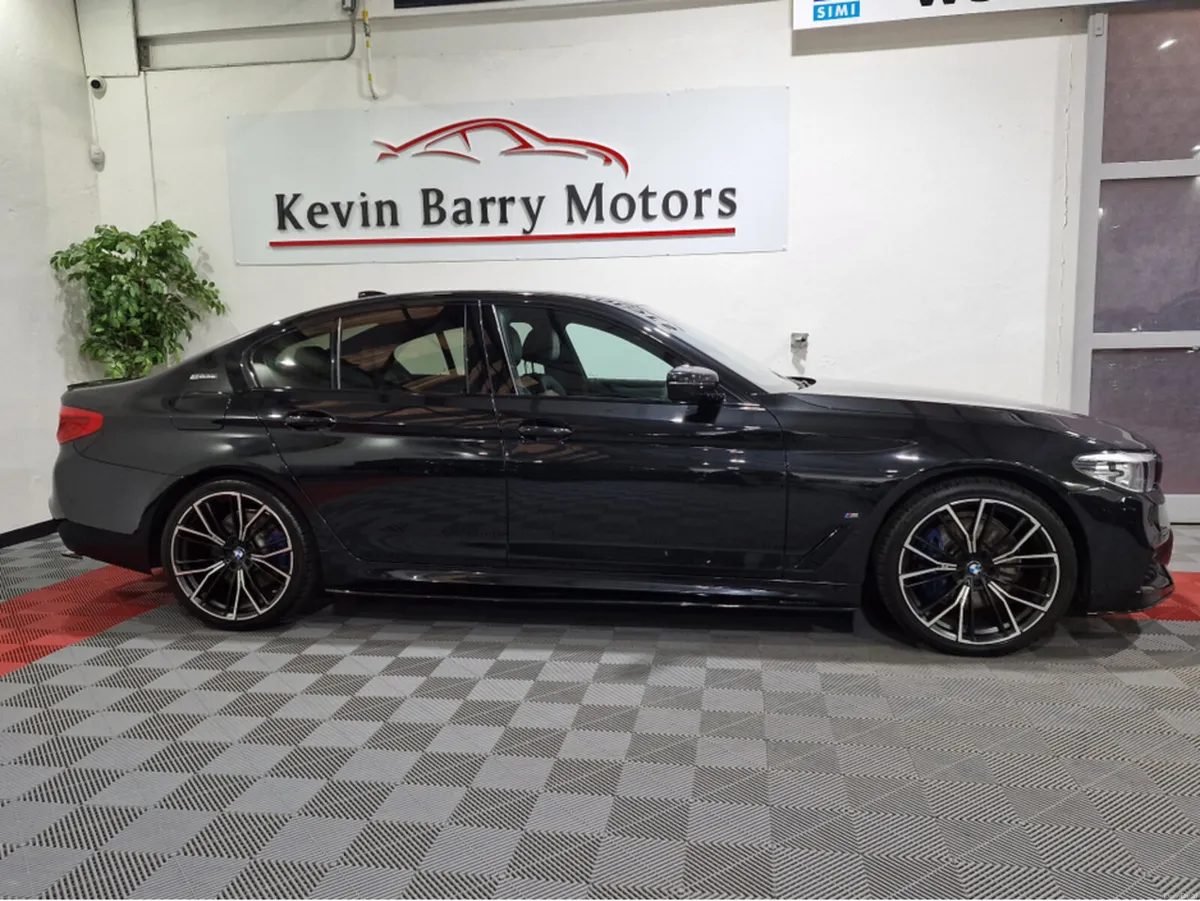 BMW 5-Series 530E (M PERFORMANCE KIT) M SPORT AUTO - Image 4