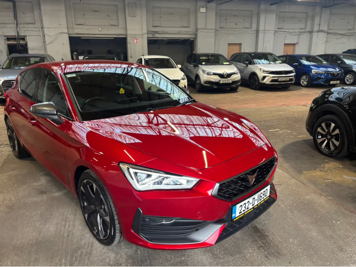 Cupra Leon 1.5 ETSI 150HP DSG 5DR AUTO - Image 2