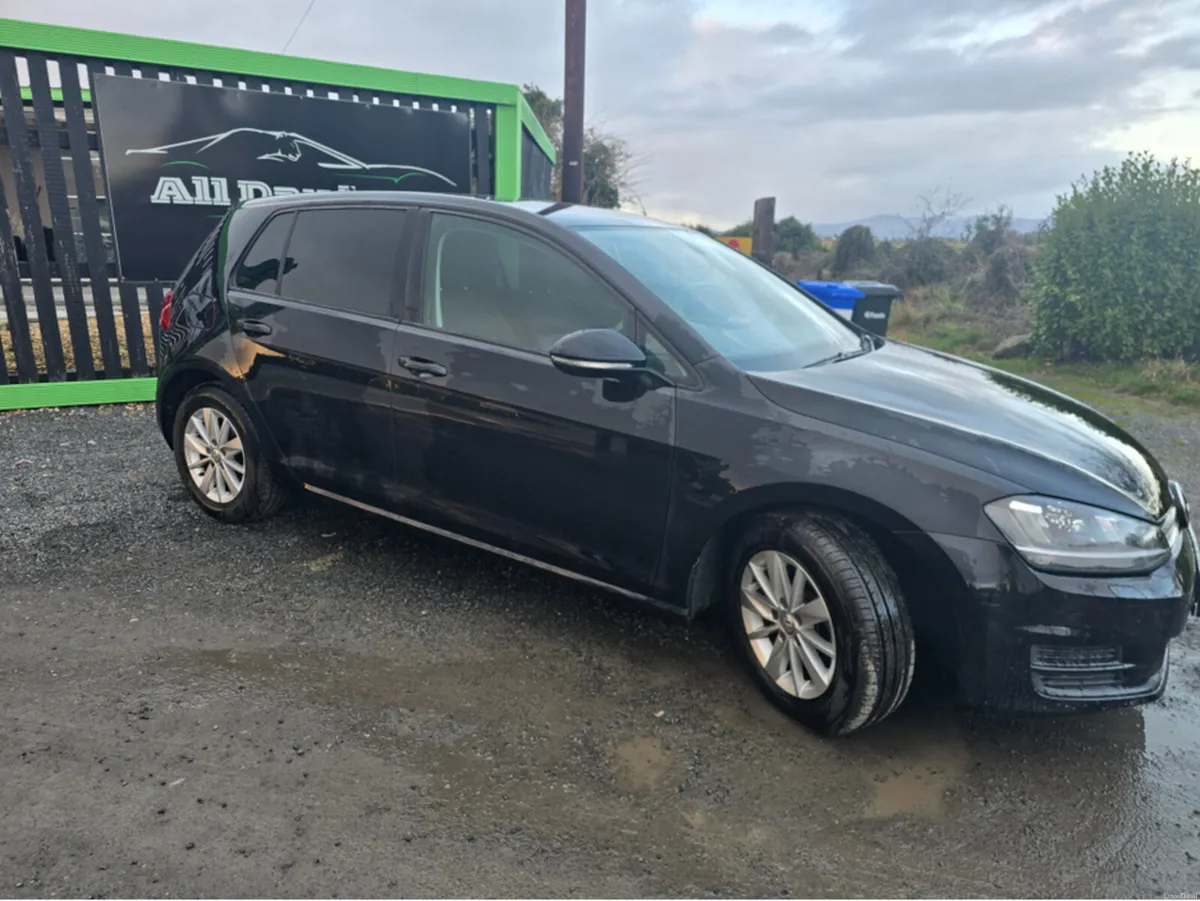 Volkswagen Golf TSI COMFORTLINE - Image 3