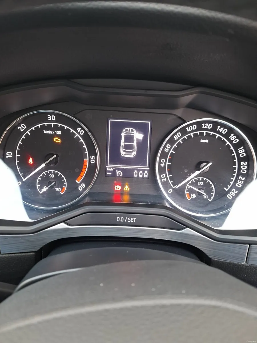 Skoda Superb 2020 - Image 4