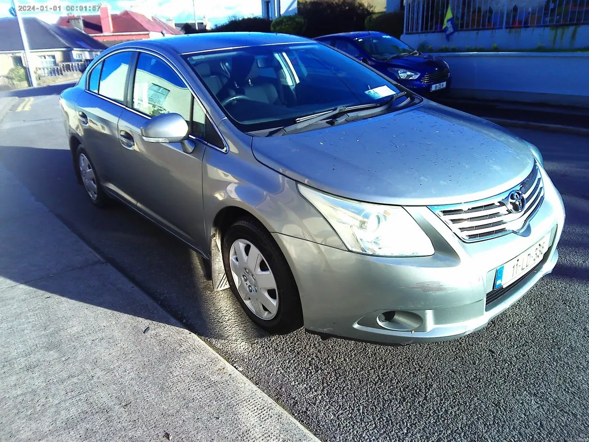Toyota Avensis dsl tax and nct 10/26 - Image 1