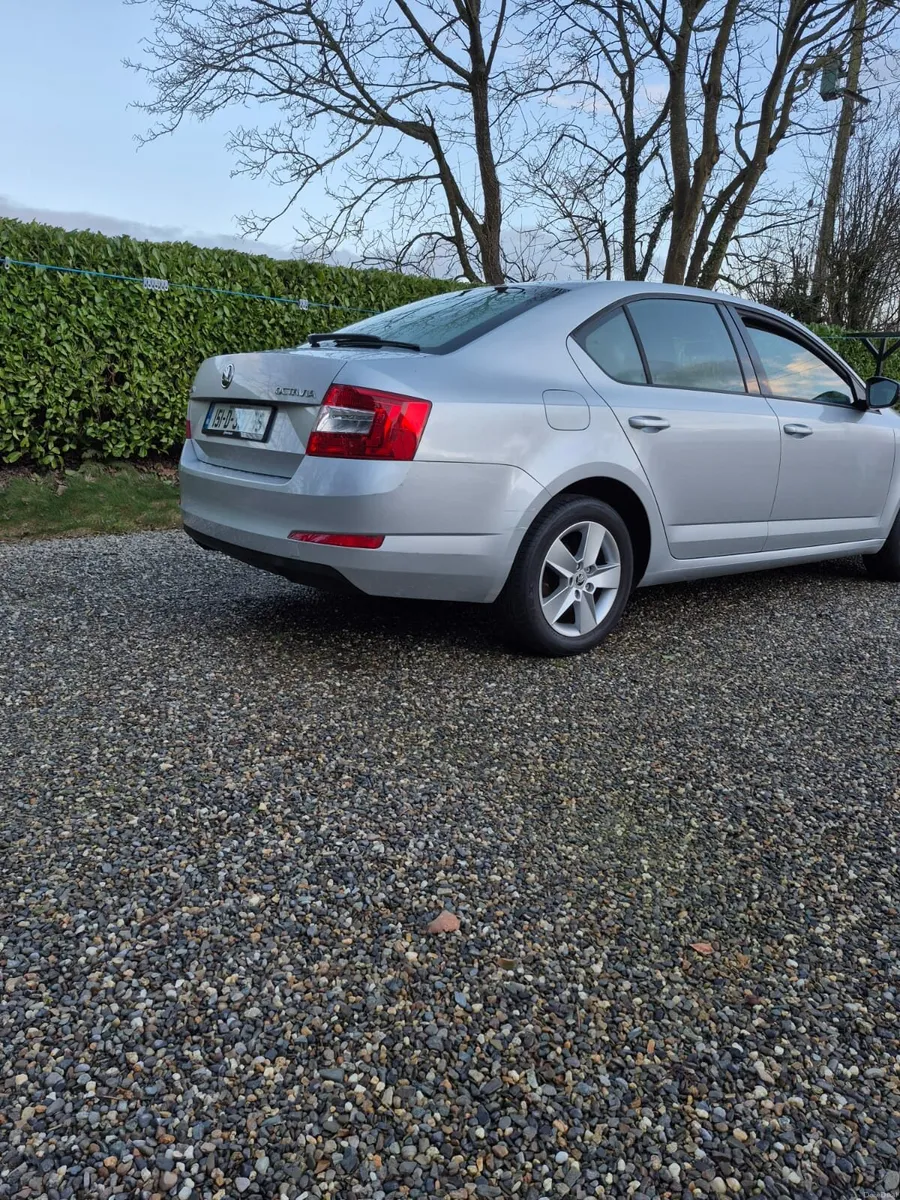 Skoda Octavia 1.6 Tdi AUTONct 9-26 140 kms!! - Image 2
