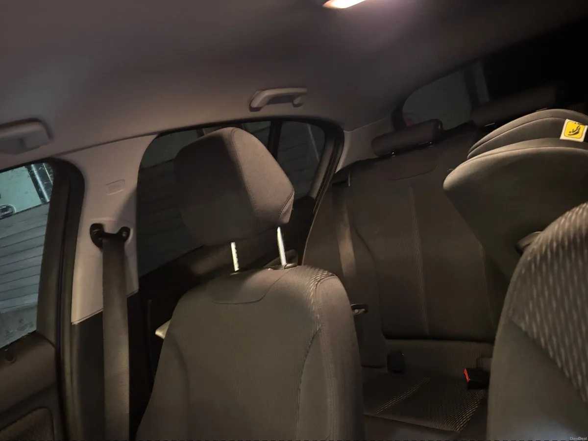 BMW 1-Series 2017 - Image 4