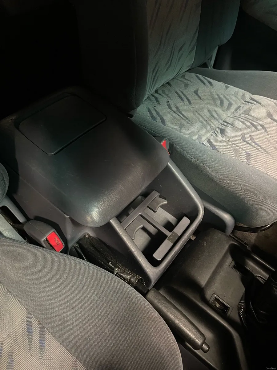 toyota landcruiser 3.0td manual - Image 4