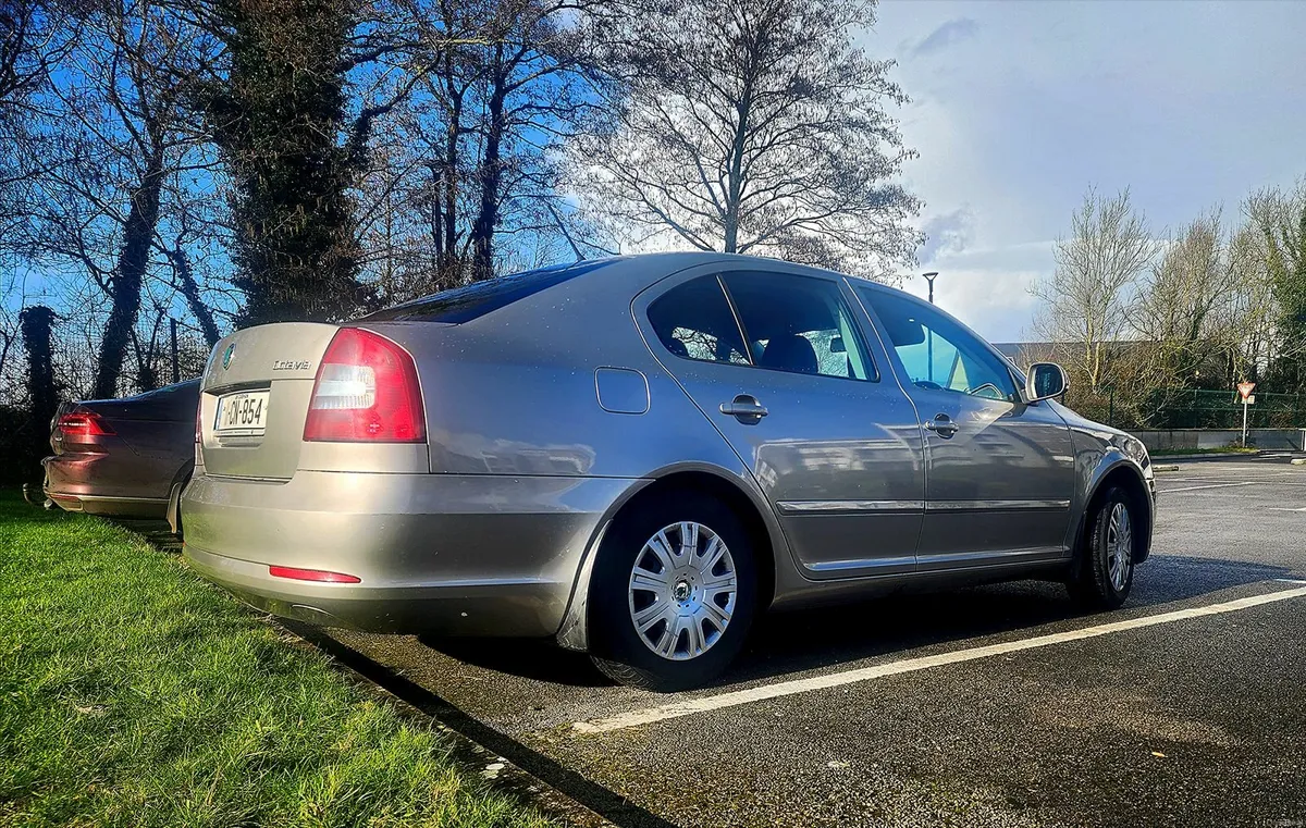 Skoda Octavia 2011 - Image 3