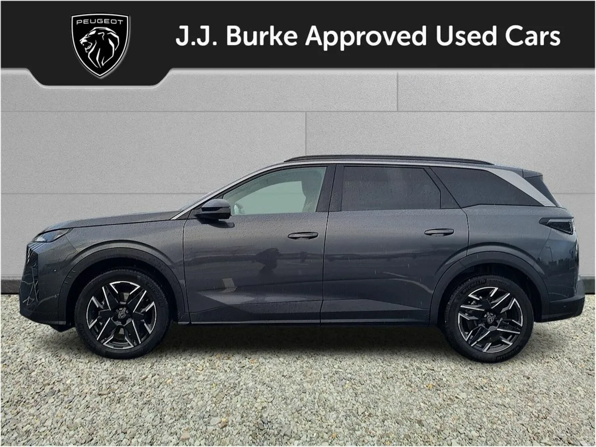 Peugeot 5008 1.2 MHEV 145bhp E-DCS6 Allure - Image 3