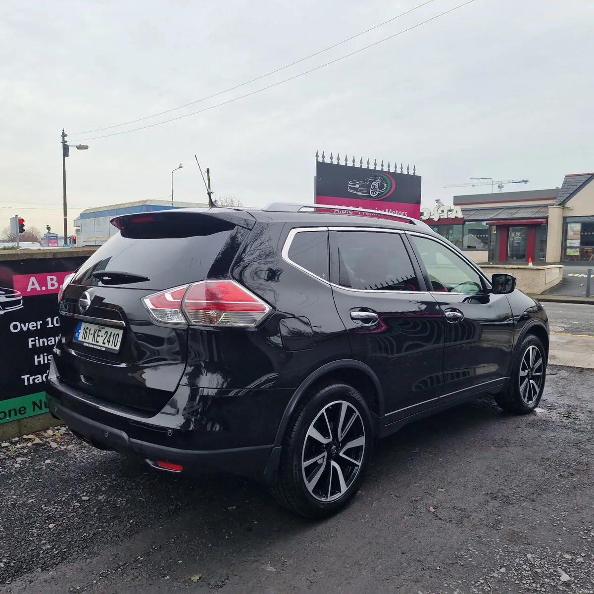 Nissan X-Trail 2016 - Image 2