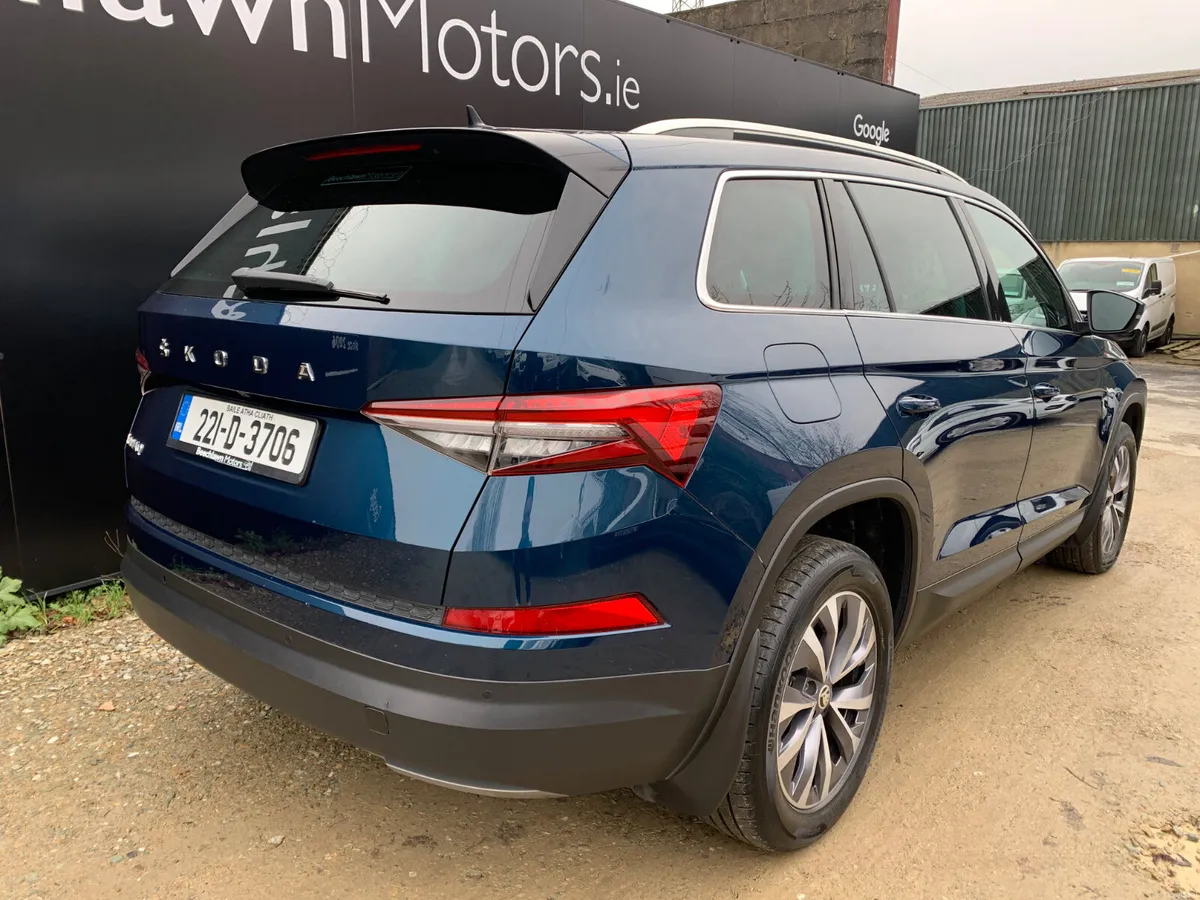 SKODA KODIAQ 2.0 TDI 150 BHP AMBITION DSG 7 SEATER - Image 3