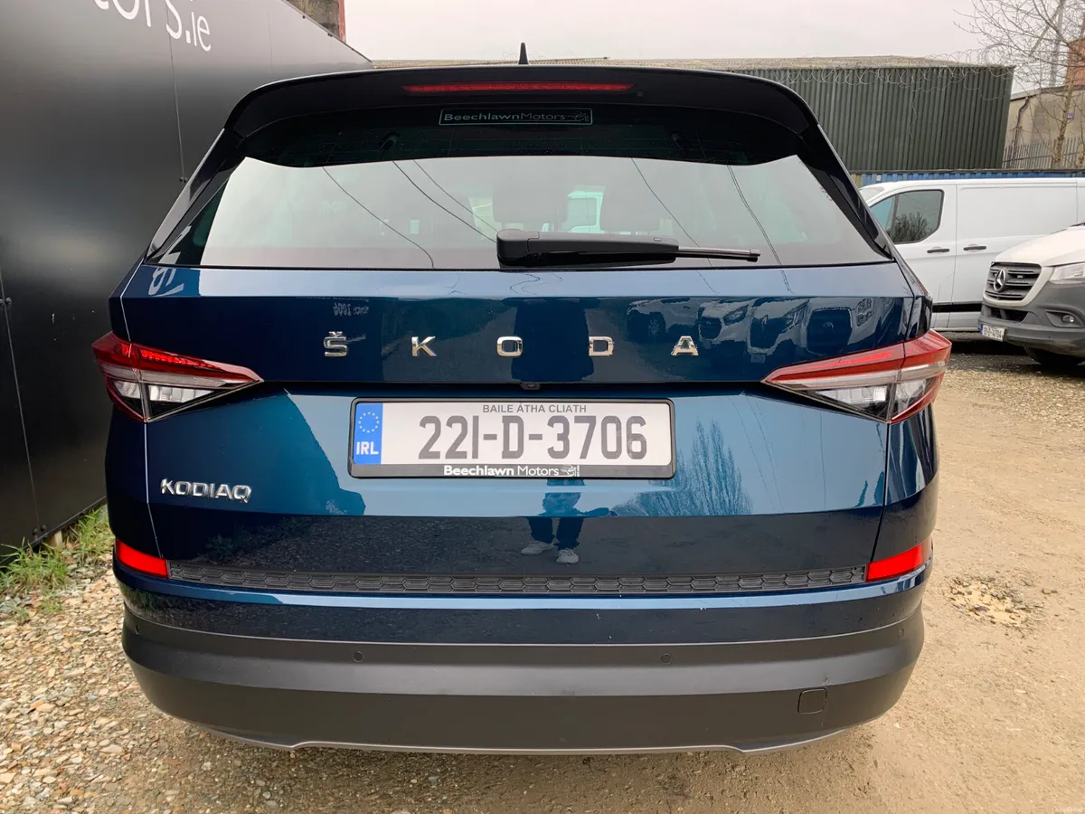 SKODA KODIAQ 2.0 TDI 150 BHP AMBITION DSG 7 SEATER - Image 4