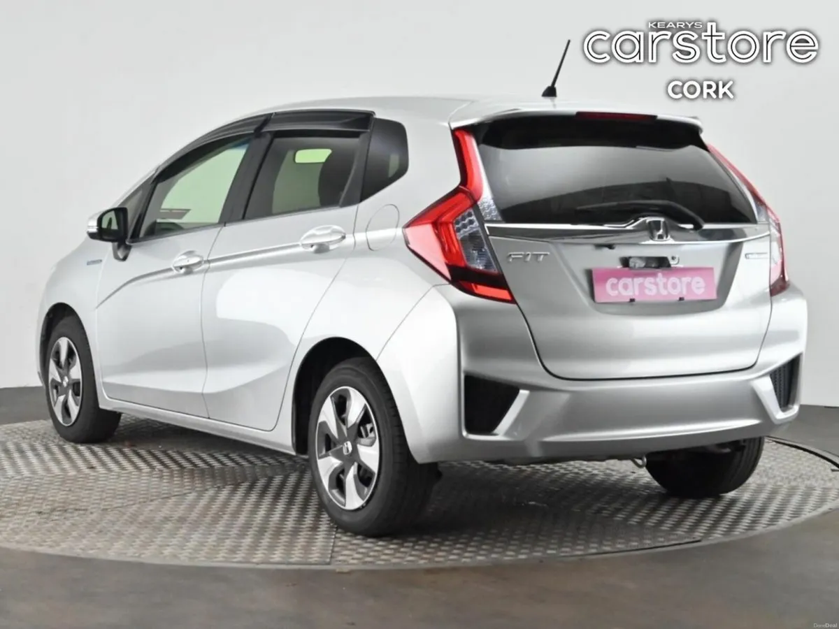 Honda Fit FIT DAA-GP5 HYBRID 5DR AUTO - Image 3