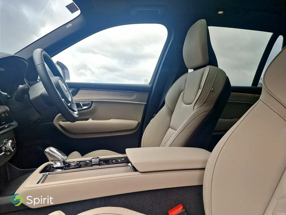 Volvo XC90 Zero Mileage 2026 XC90 T8 "Plug In Hybr - Image 3