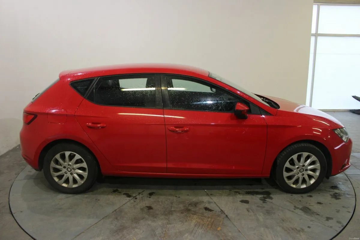 SEAT Leon 1.6TDI 110PS SE - TENDER 21 - Image 3