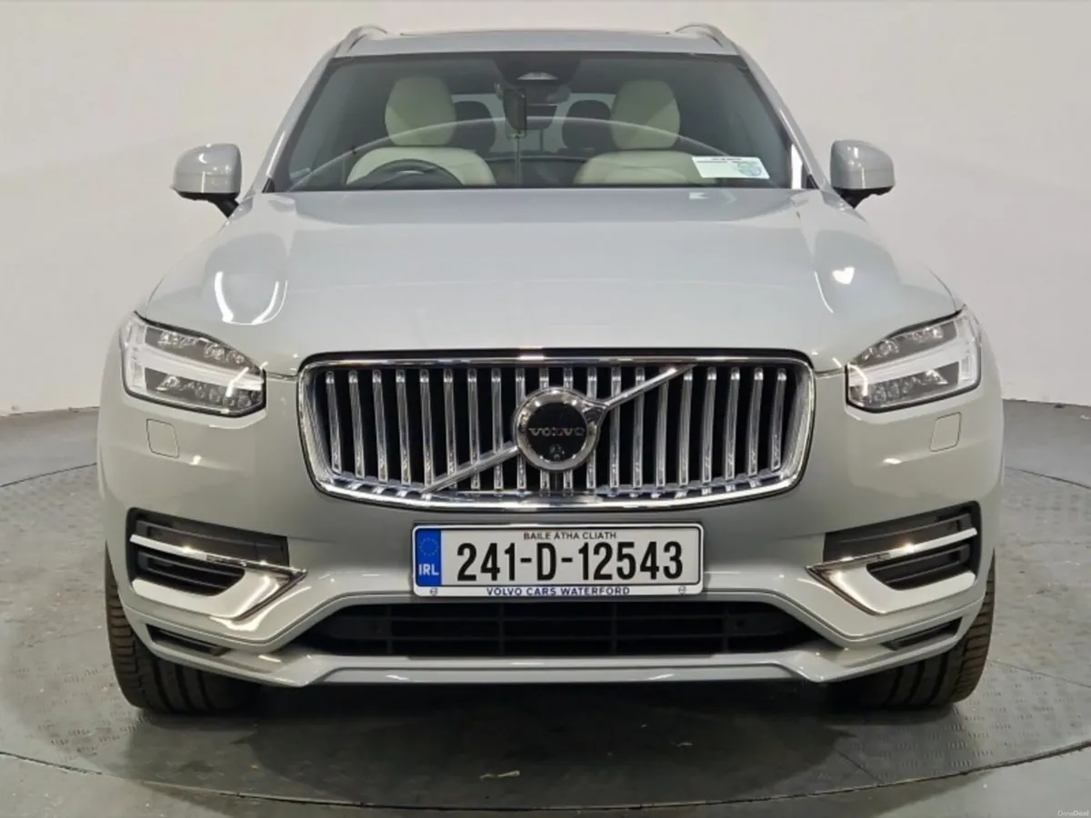 Volvo XC90 T8 PHEV Plus Bright - Image 3