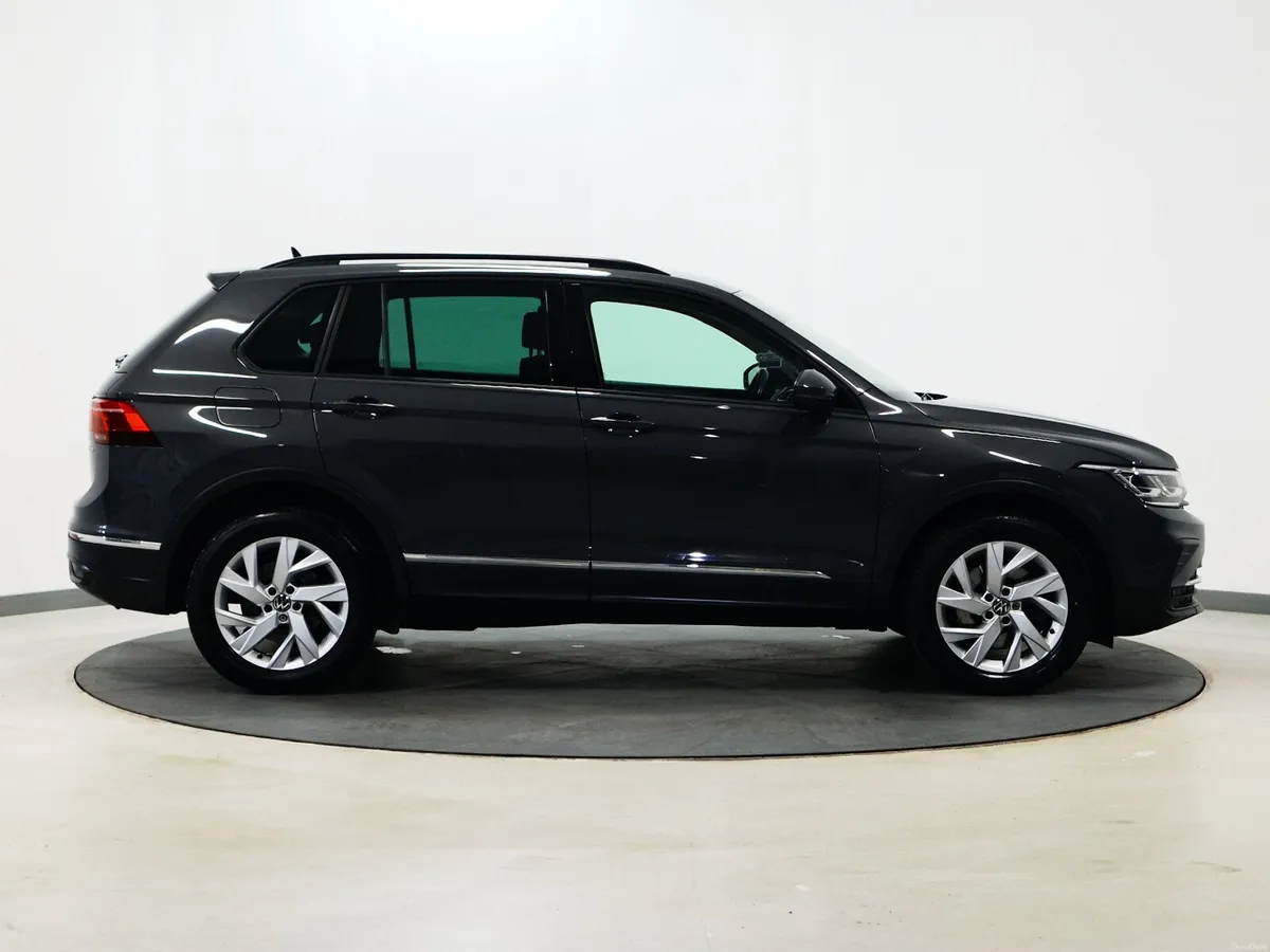 *98* 2022 Volkswagen Tiguan 1.4tsi life auto - Image 3