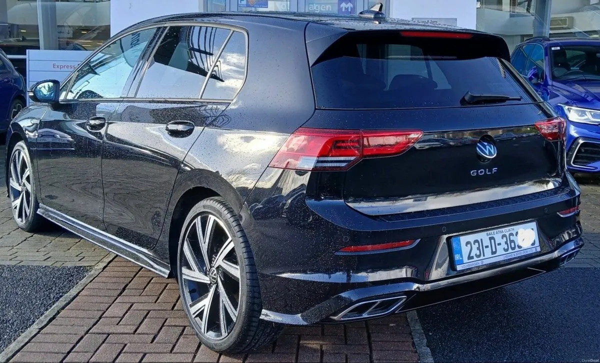 Volkswagen Golf R-Line 1.5 TSI 130HP **REAR VIEW C - Image 2