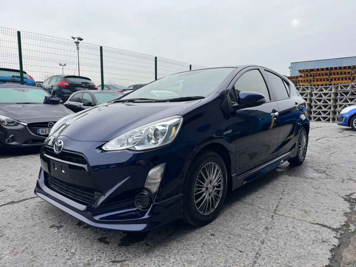 Toyota Aqua - Image 2