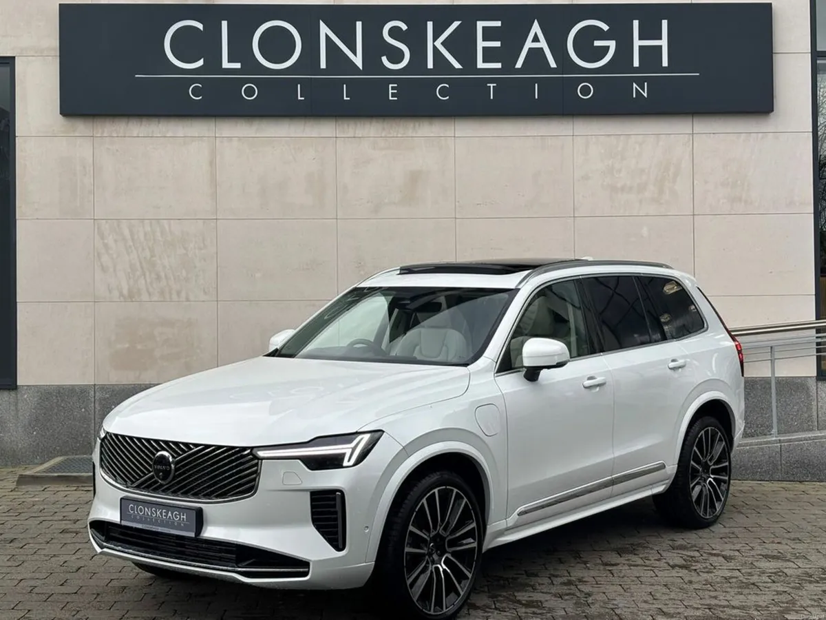 Volvo XC90 T8 ULTRA AWD, BLOND INTERIOR ONLY 9KM - Image 3