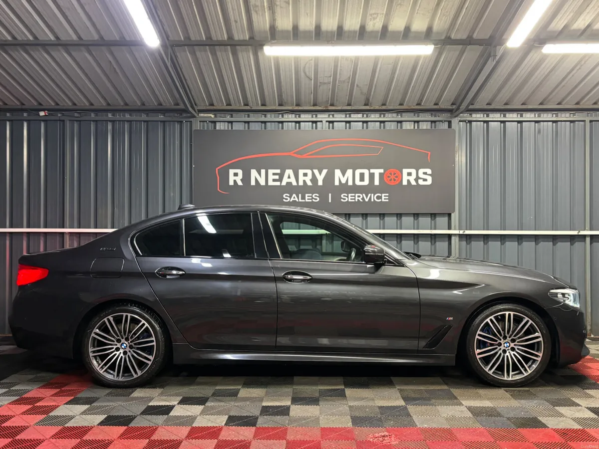 2018 BMW 5-Series 530e M-Sport Plus Automatic - Image 4