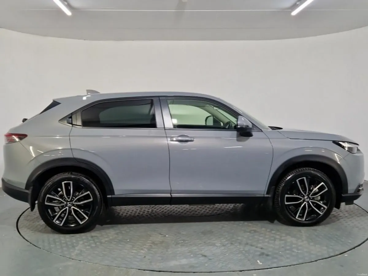 Honda HR-V 1.5i-MMD e:HEV Elegance - Image 3