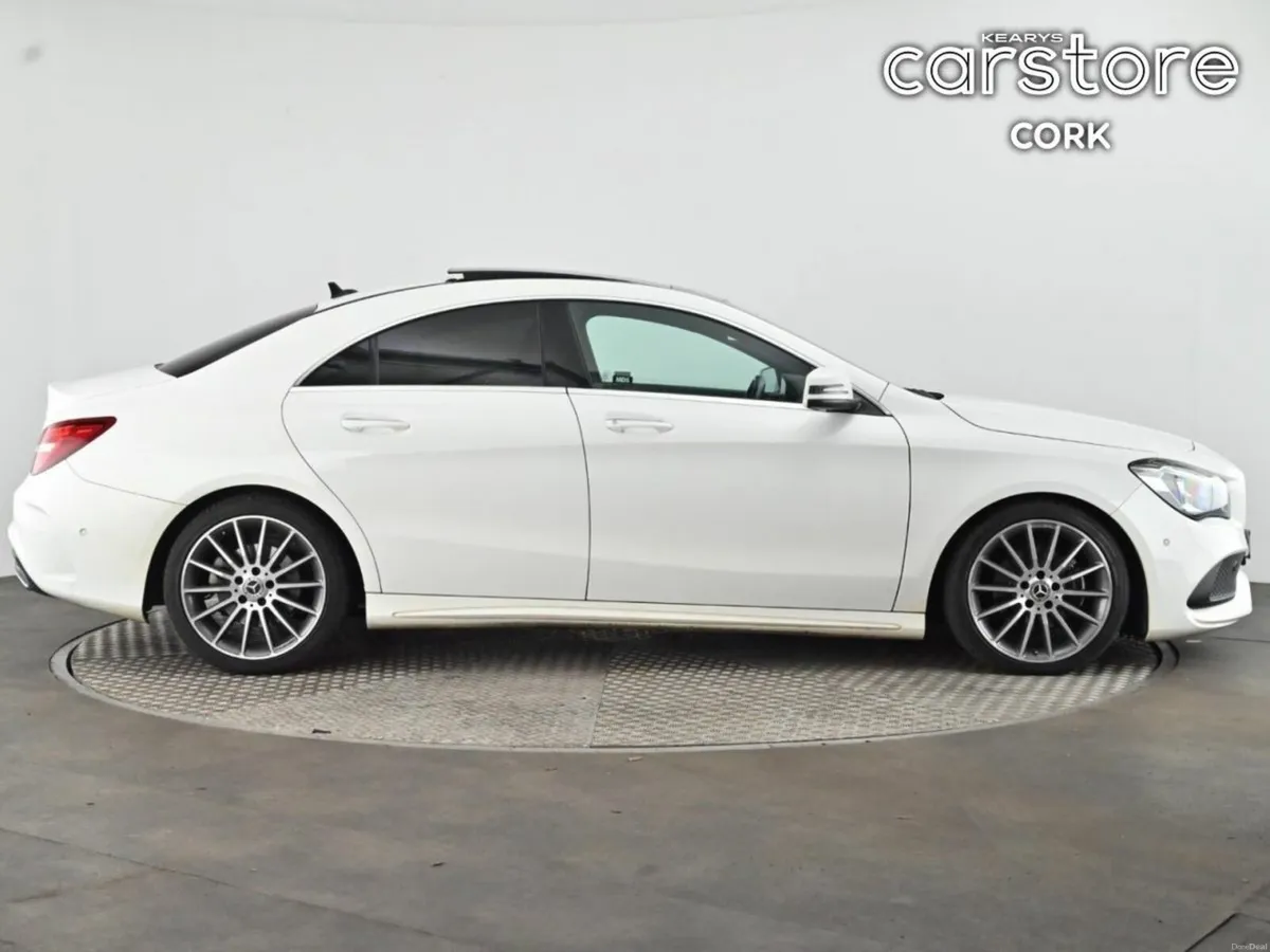 Mercedes-Benz CLA CLA 180 - Image 2