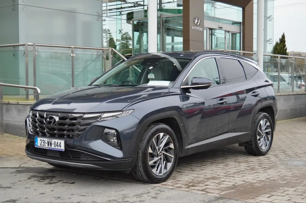 Hyundai Tucson 2WD Executive Plus - Image 1