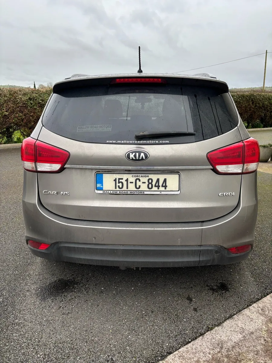151 Kia Carens | 1.7 Diesel | 7 Seater - Image 2