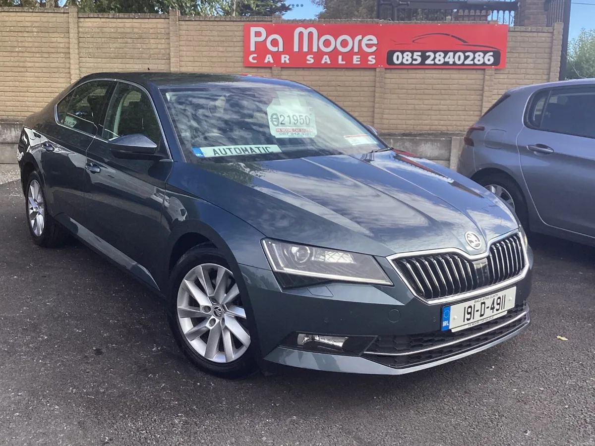 Skoda Superb ** 2.0 TDI * €94 p/w - Image 1