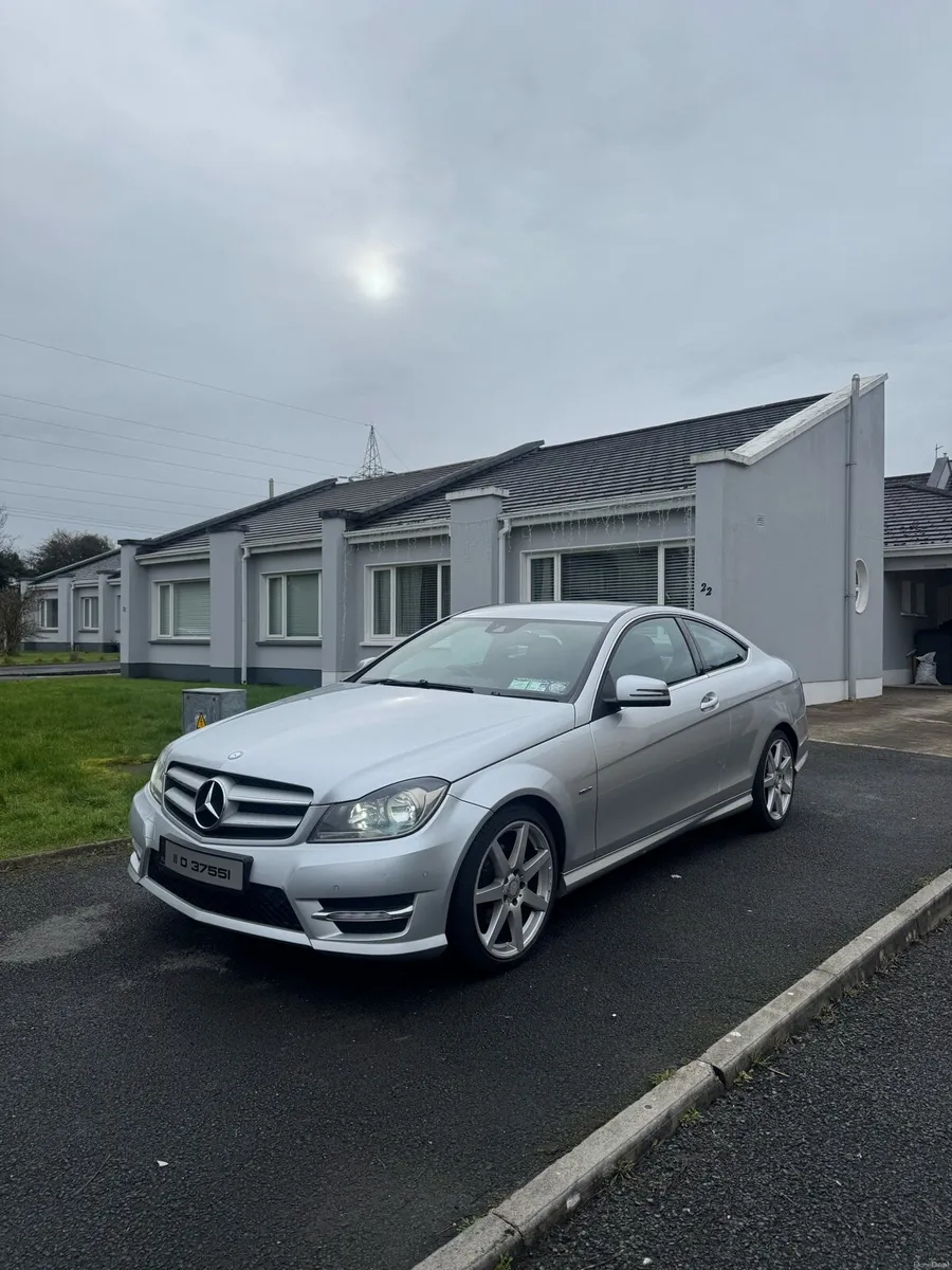 Mercedes C220 - Image 1