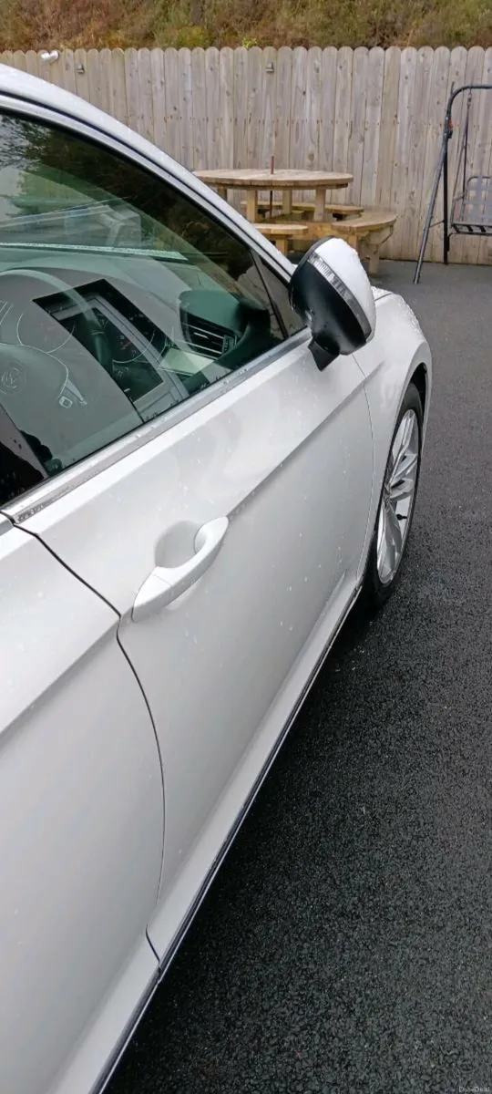 VW Passat 2.0 Tdi - Image 2