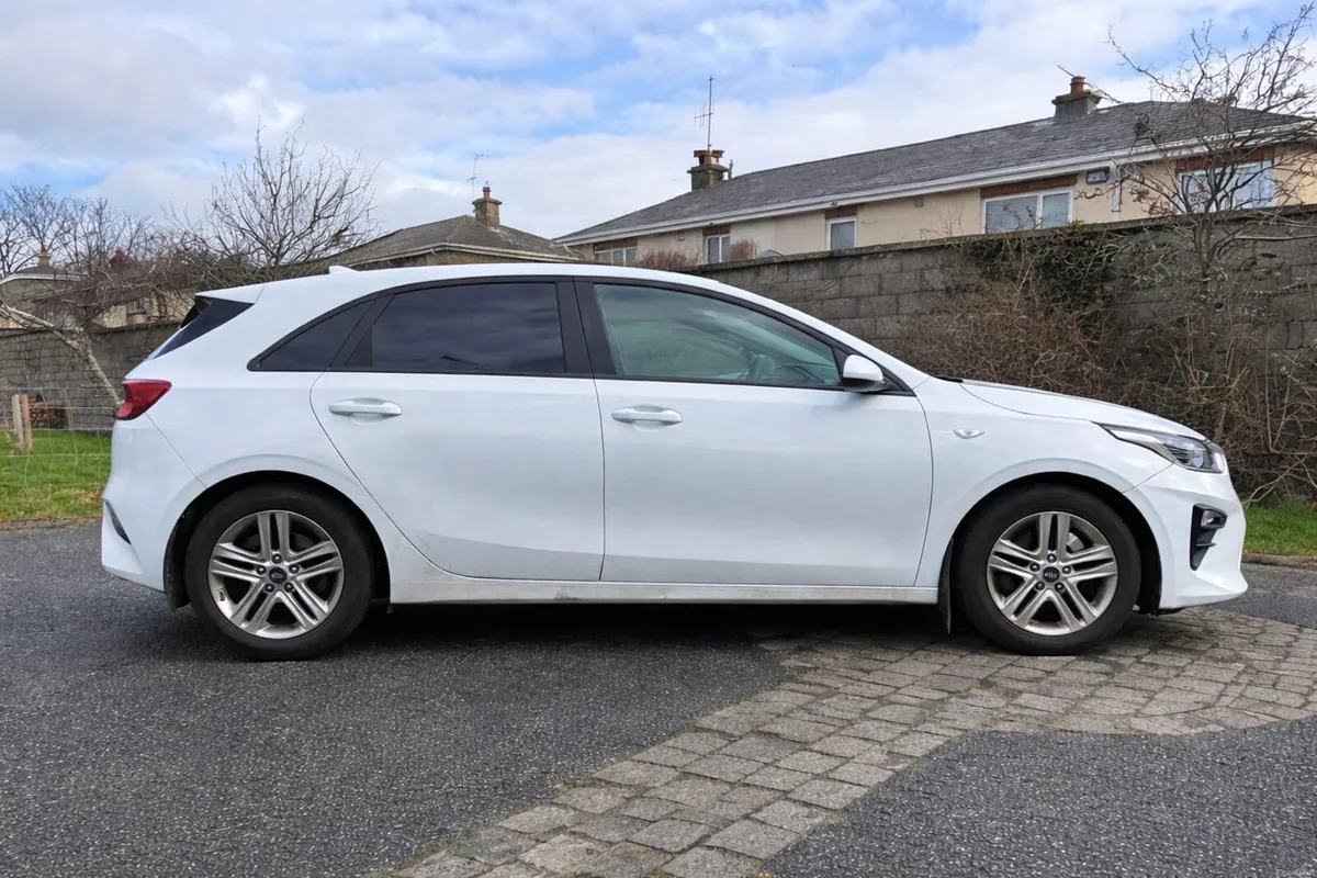 Kia Ceed - Image 1