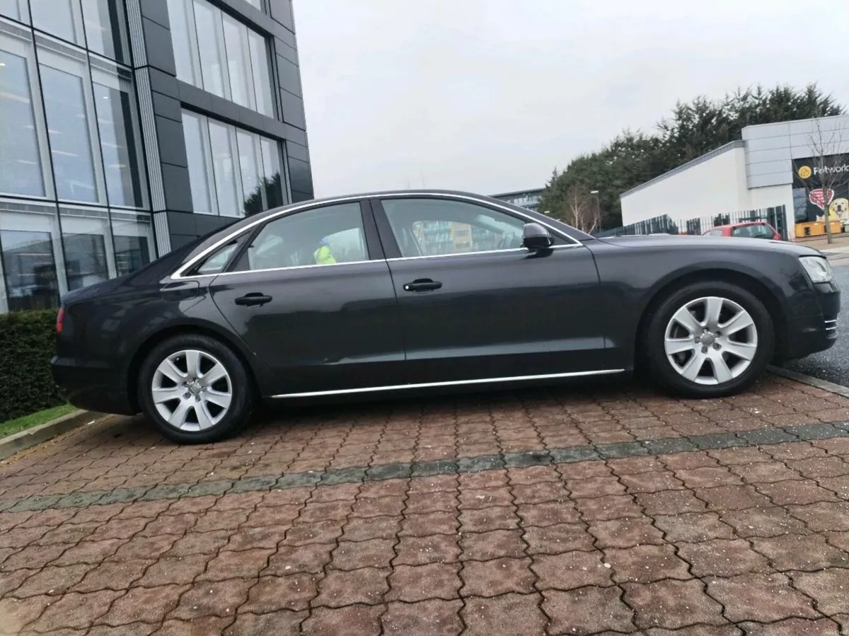 Audi A8 3.0 Diesel qoatro automatic 7995 euro - Image 2