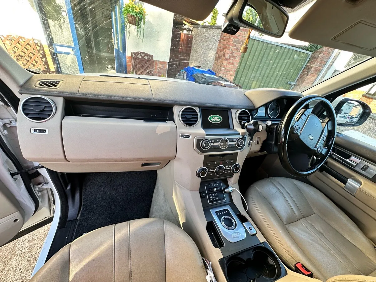 Discovery 4 Land Rover - Image 4