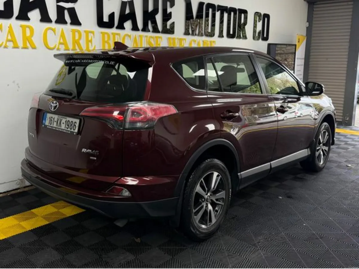 Toyota RAV4 RAV4 2.0d-4d Aura 4DR - Image 4