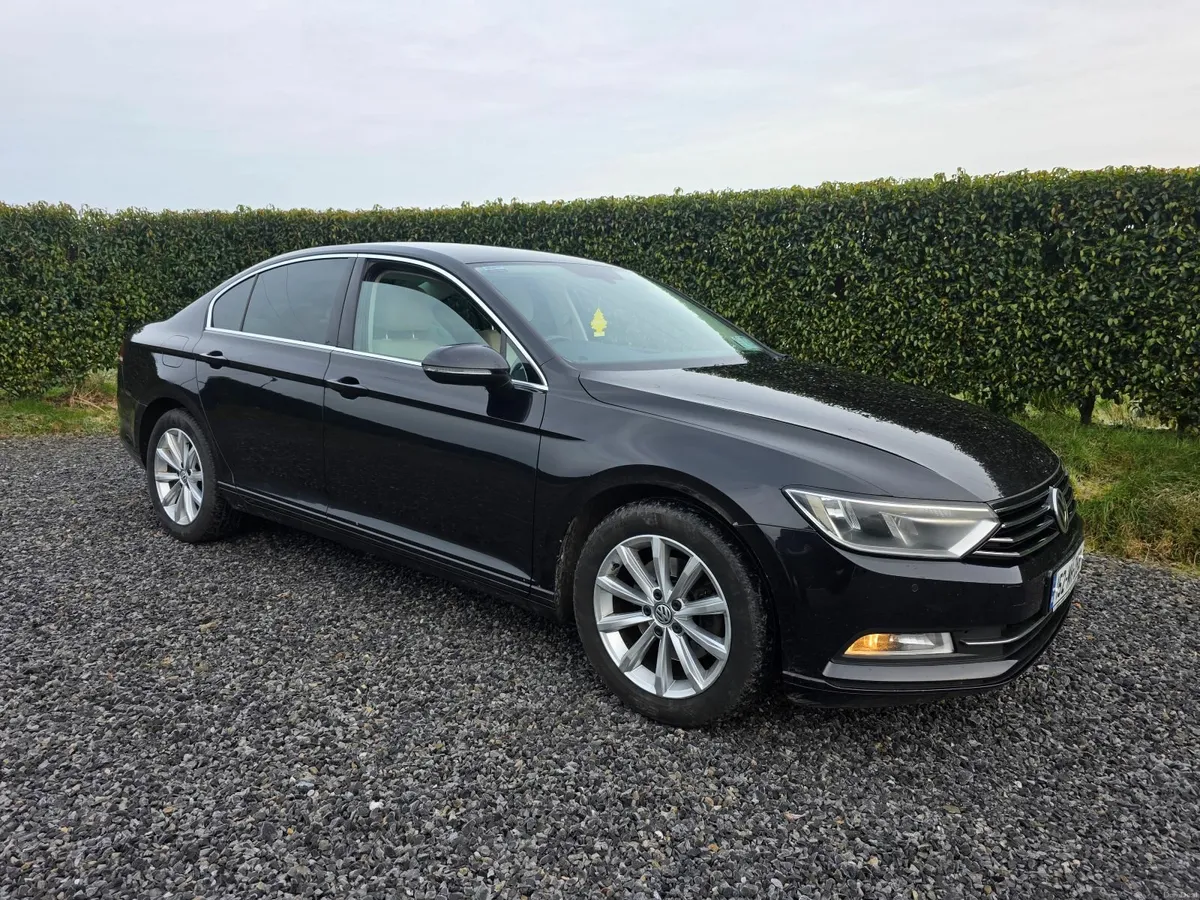 Volkswagen Passat 2015 - Image 1