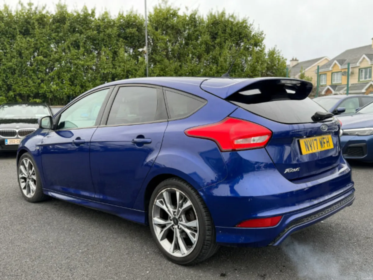 Ford Focus ST-LINE TDCI - Image 3