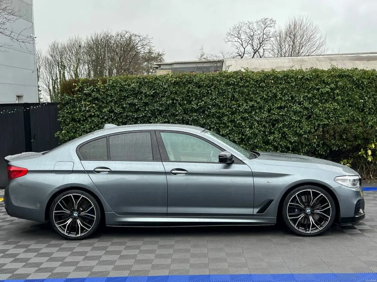 BMW 5-Series 523d M-SPORT COMPETITION 2.0 AUTO // - Image 2